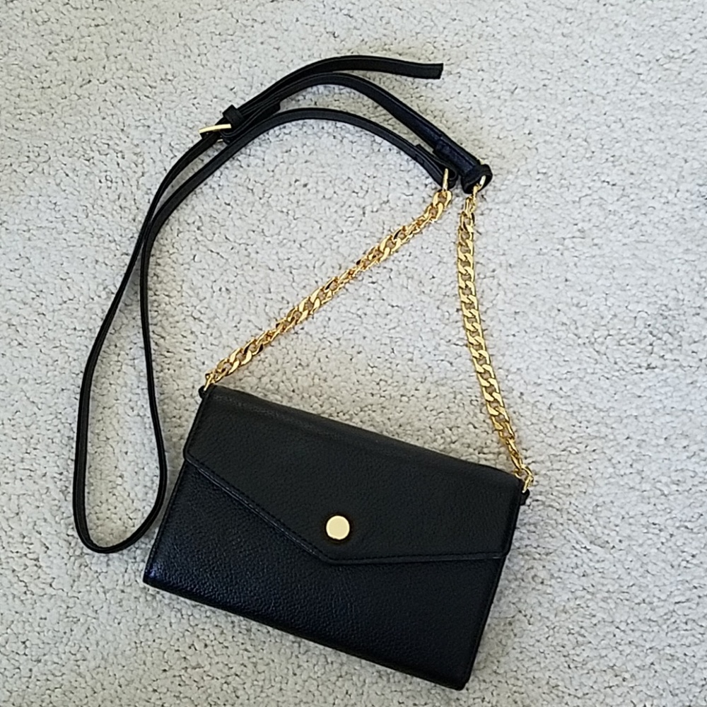 Stella & Max Leather Smartphone Wallet Crossbody